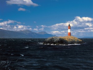 Faro de Ushuaia, sobre un islote próximo a la costa
